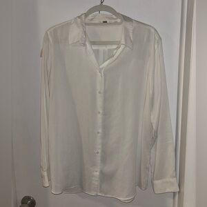 Uniqlo white button down